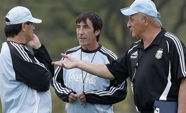 Murio El Panadero Diaz Emblema De Racing E Historico Ayudante De Coco Basile