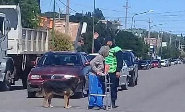 La Policía de Gaiman recibe elogios