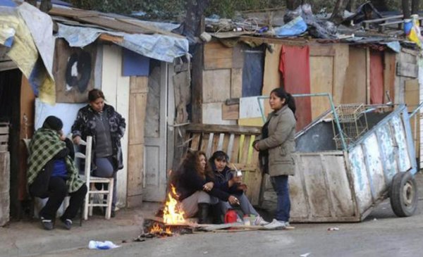 La pobreza en Argentina es del 25,7% y hay menos familias indigentes - Últimas Noticias: El Chubut