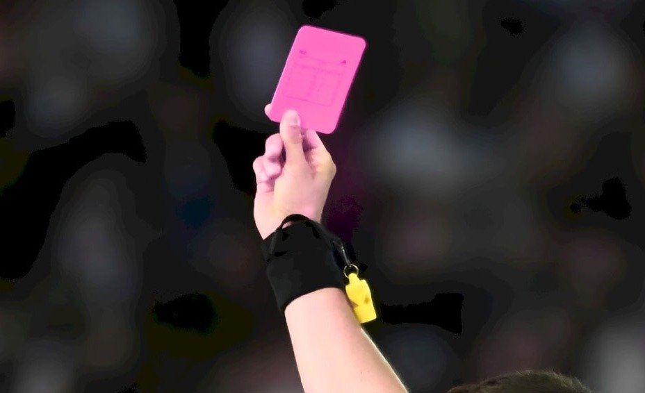 Conmebol implementará el uso de la tarjeta rosa en la Copa América