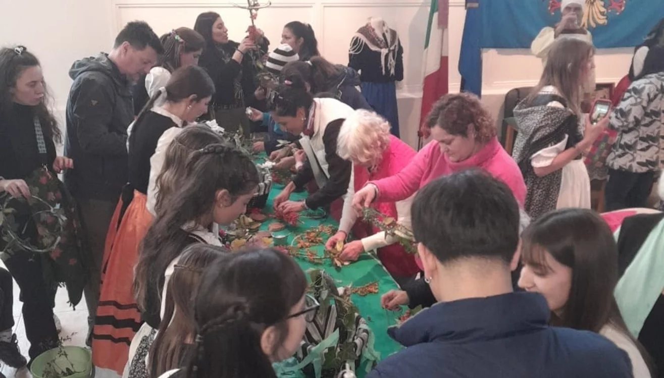 Colectividades en Esquel celebran llegada del solsticio de invierno