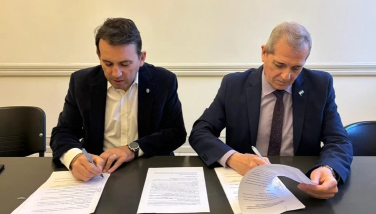 Chubut y Mendoza firmaron convenio para fortalecer el desarrollo del «Sistema de Incidencias Escolares»