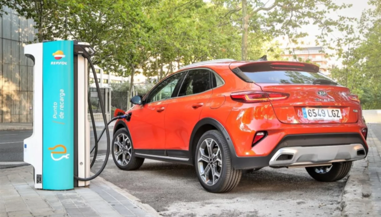 Avanza un proyecto para producir autos eléctricos en Argentina Avanza un proyecto para producir autos eléctricos en Argentina