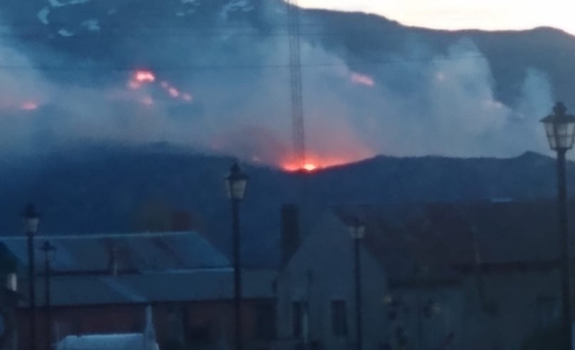 Un hombre quemó basura y generó un incendio en la cordillera de Chubut