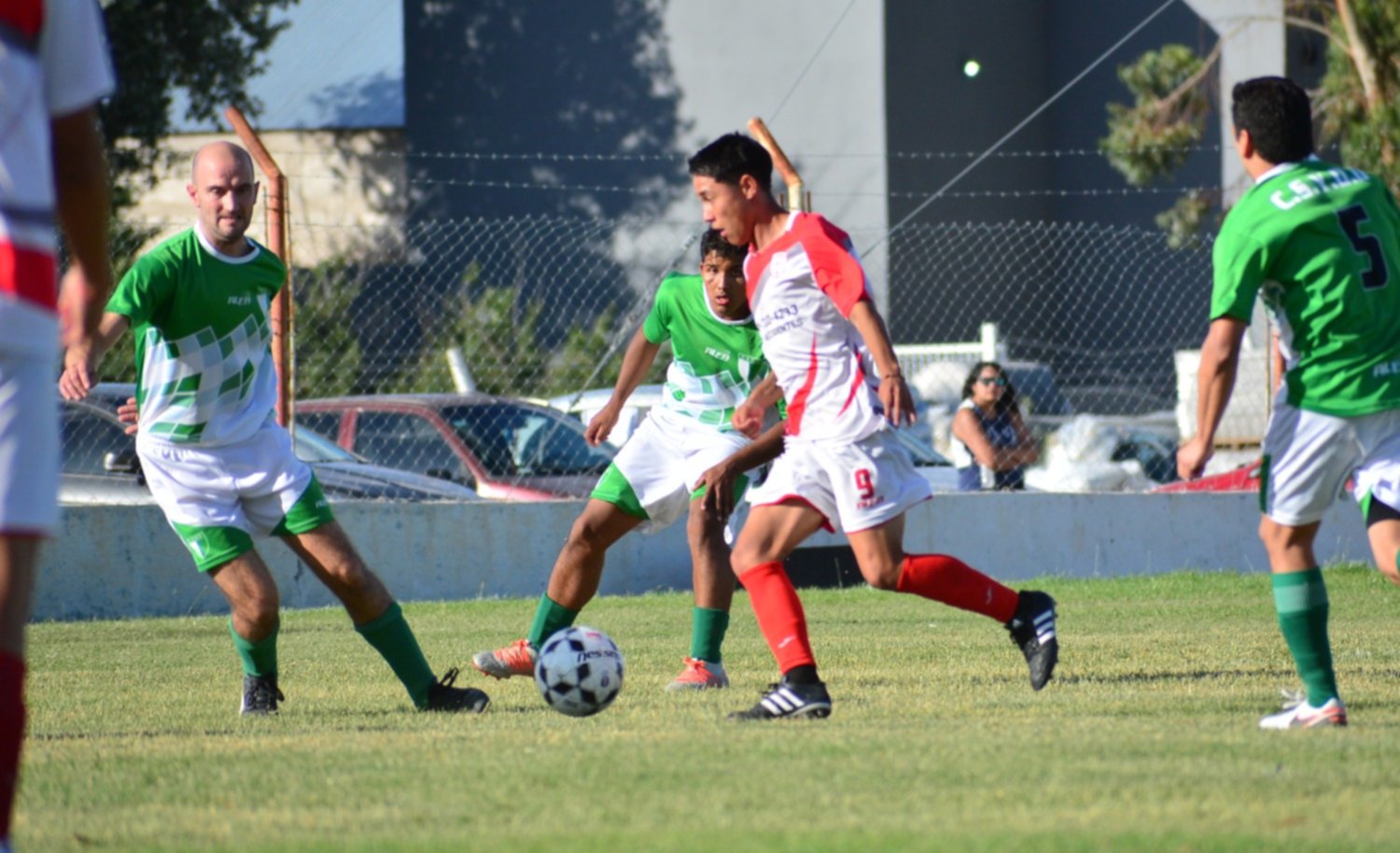 La gente de Huracan en La Plata 